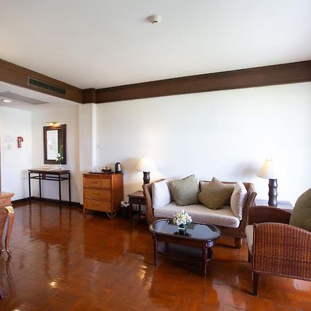 Eurasia Chiang Mai Hotel Экстерьер фото