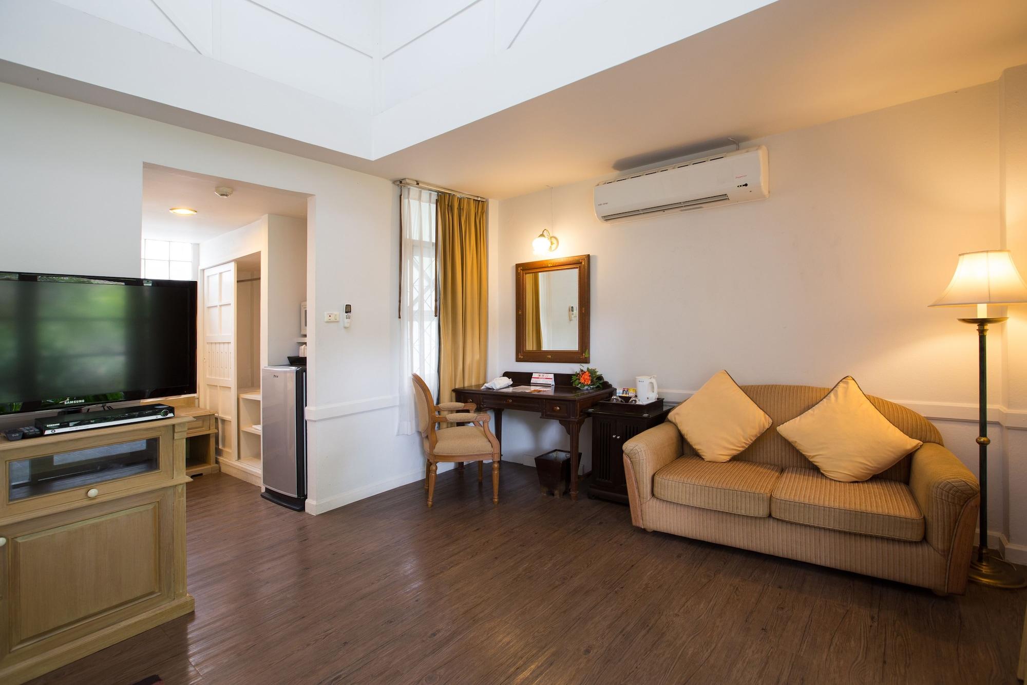 Eurasia Chiang Mai Hotel Экстерьер фото
