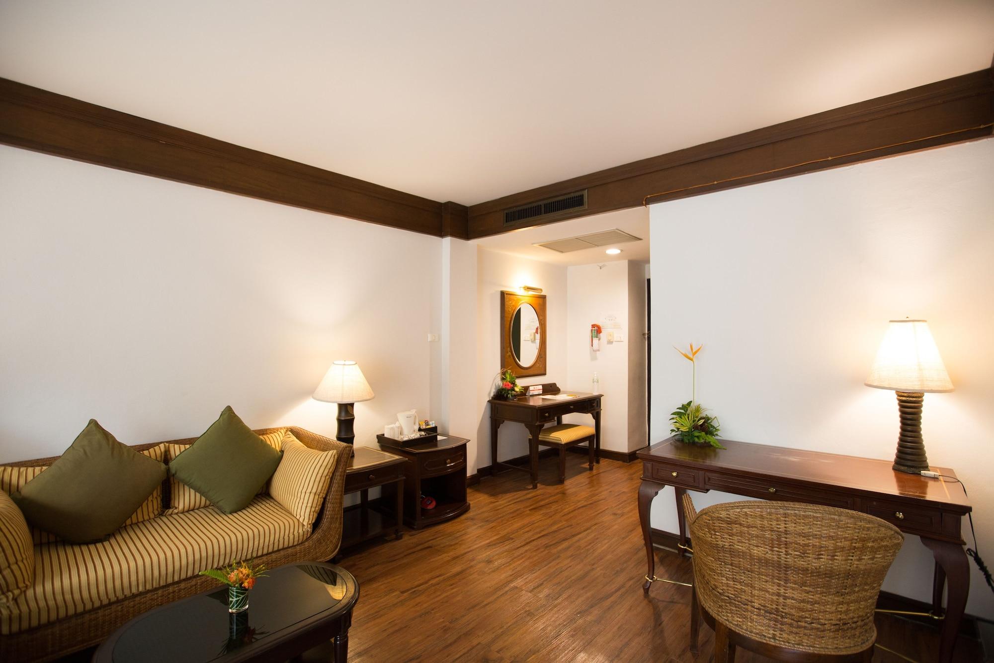 Eurasia Chiang Mai Hotel Экстерьер фото