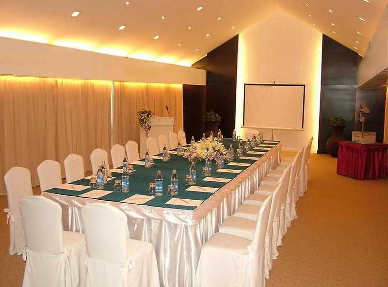 Eurasia Chiang Mai Hotel Экстерьер фото