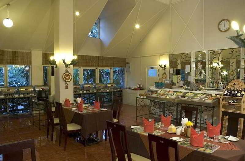 Eurasia Chiang Mai Hotel Экстерьер фото