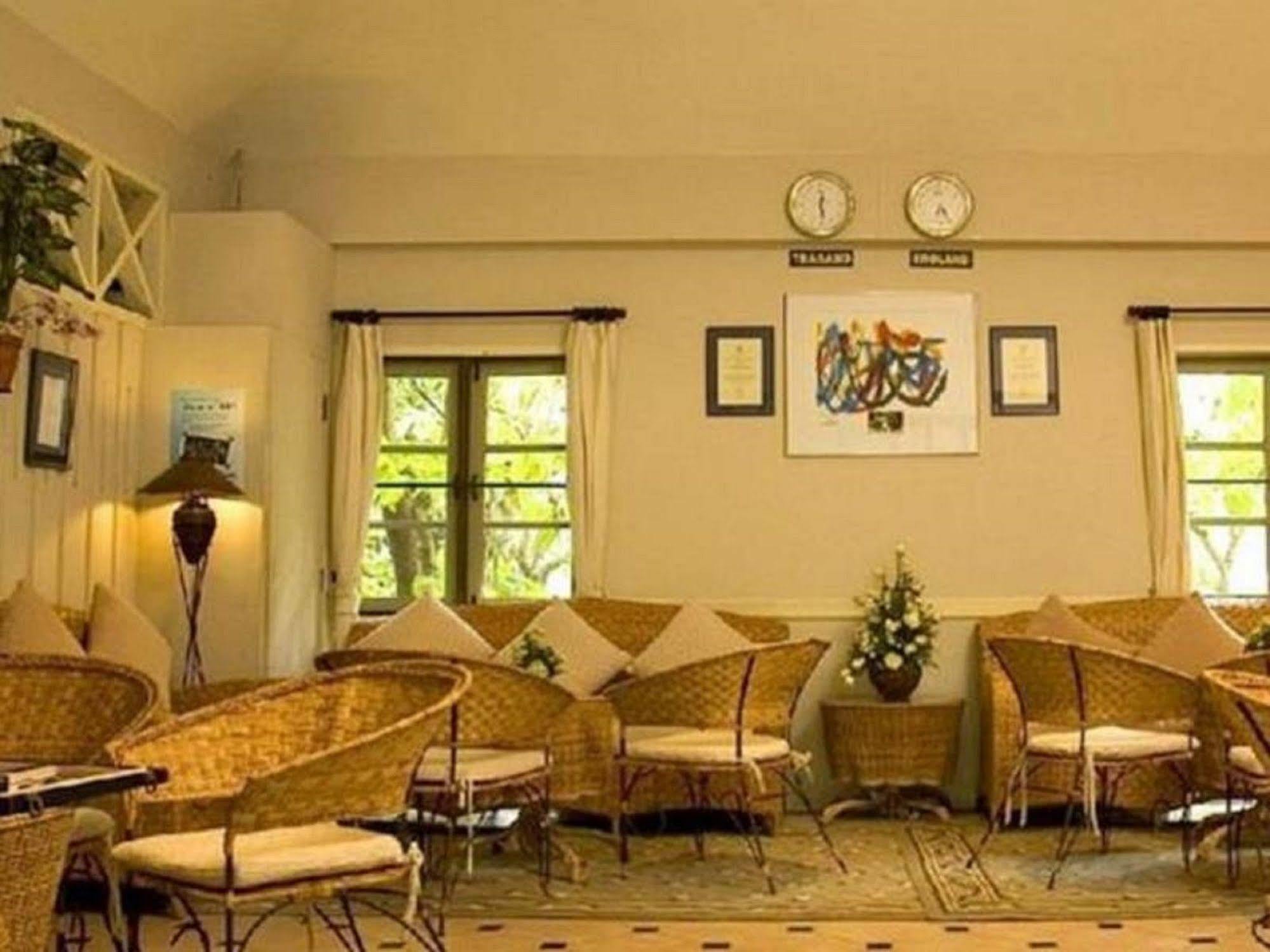 Eurasia Chiang Mai Hotel Экстерьер фото