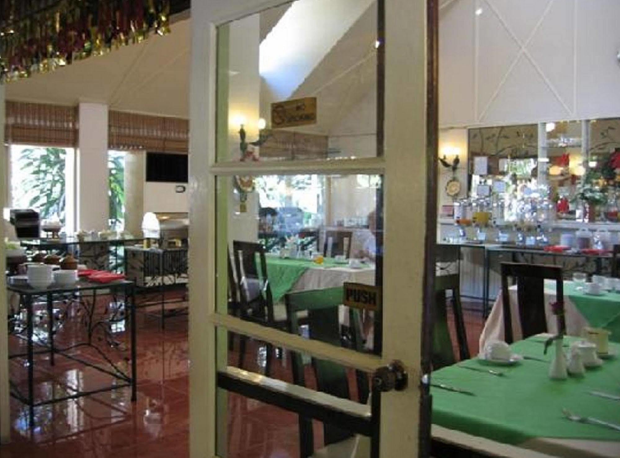 Eurasia Chiang Mai Hotel Экстерьер фото