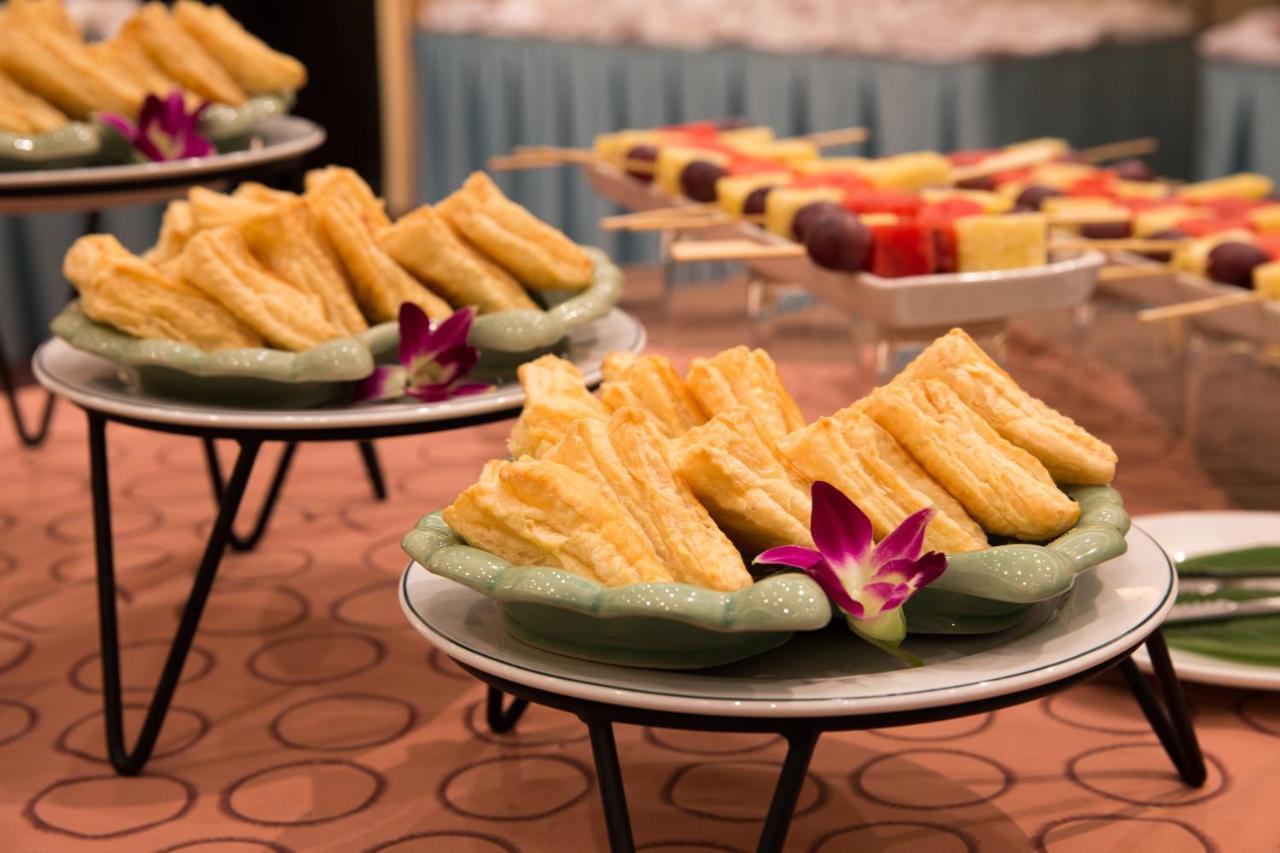 Eurasia Chiang Mai Hotel Экстерьер фото